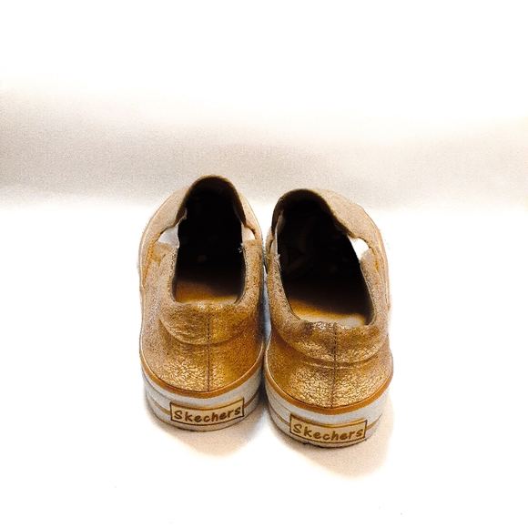 Skechers Chic Gold Slip On Sneakers - Picture 4 of 5